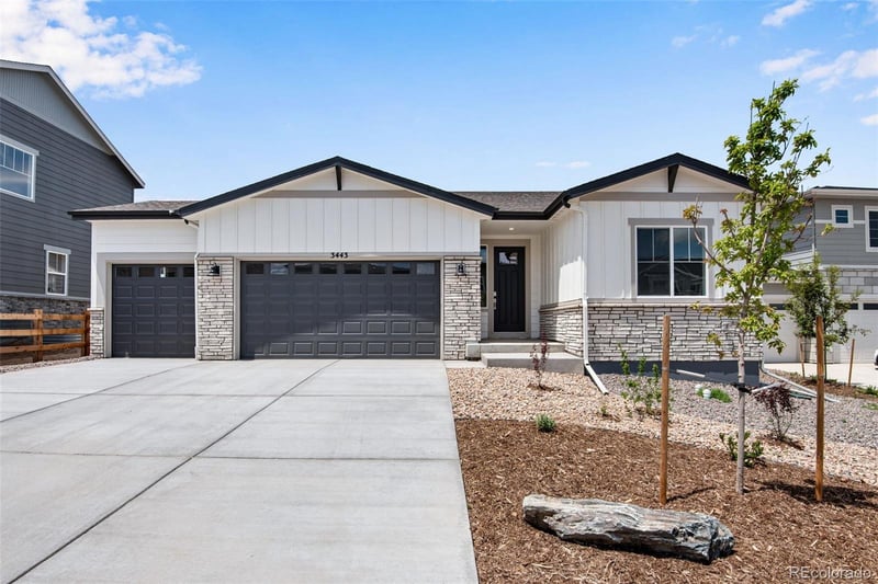 3443 Gold Bug Ct, Aurora, CO 80019