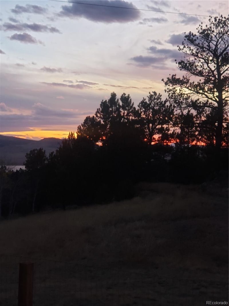 121 Broken Arrow Pa, Lake George, CO 80827