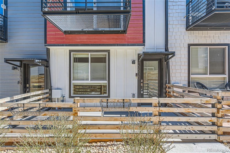 5530 11th Pl, Lakewood, CO 80214
