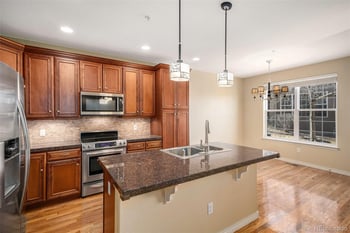 11962 Long Cir #103, Littleton, CO 80127