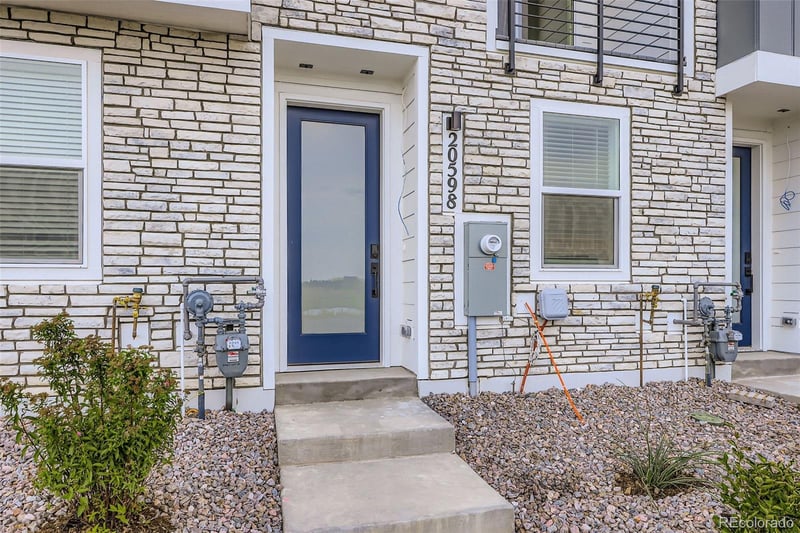 20598 63rd Ave, Aurora, CO 80019