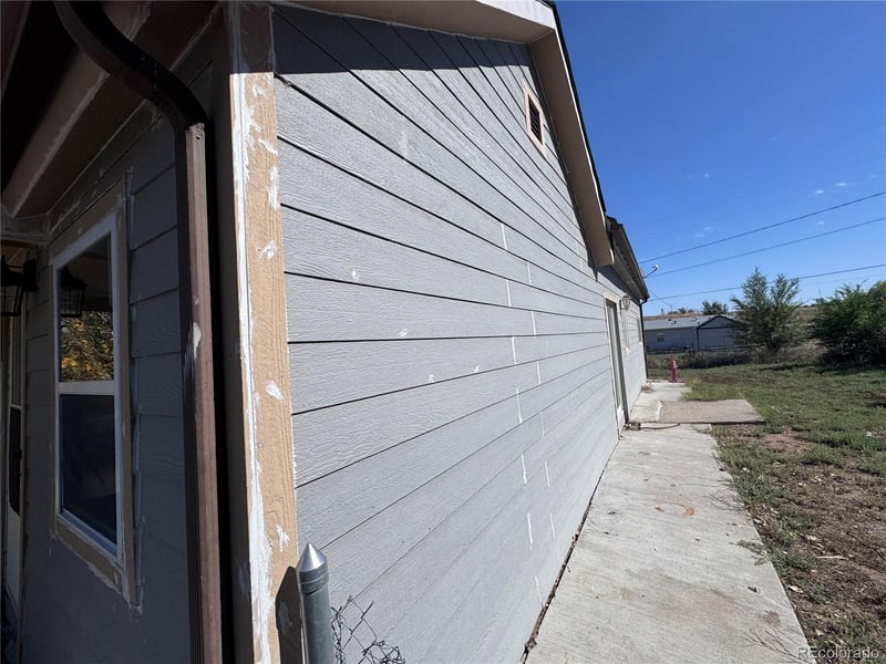 660 Hickory St, Hudson, CO 80642