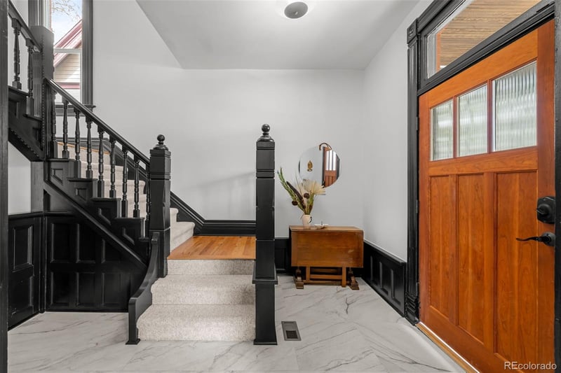 2521 N Vine St, Denver, CO 80205