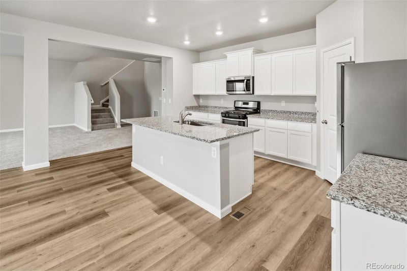 941 Sarah Ave, Fort Lupton, CO 80621