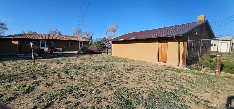 205 4th Ave, Kit Carson, CO 80825