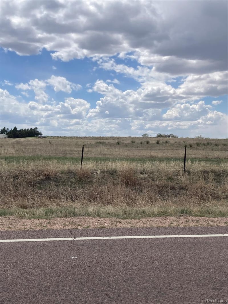 18124 Us Highway 385, Wray, CO 80758
