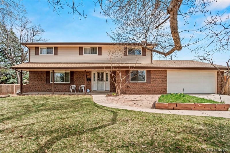 6196 S Rosewood Dr, Littleton, CO 80121
