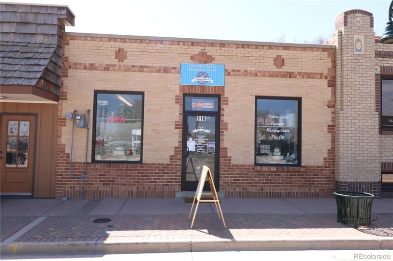 116 W Charlotte St, Johnstown, CO 80534