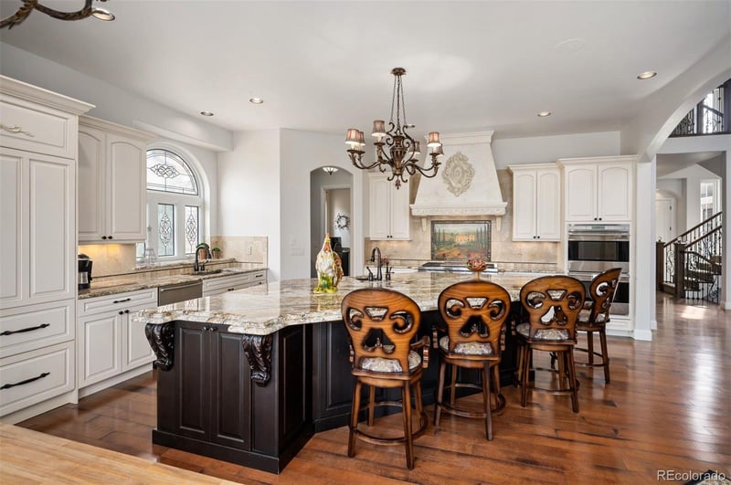 2117 S Juniper St, Lakewood, CO 80228