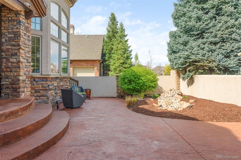155 S Poplar St, Denver, CO 80230