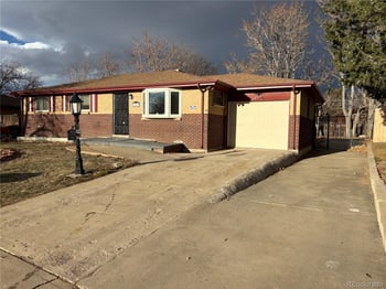 12457 Virginia Pl, Aurora, CO 80012