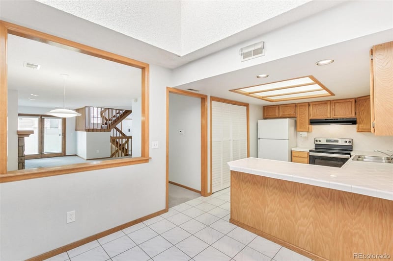 1350 Idalia St #G, Aurora, CO 80017