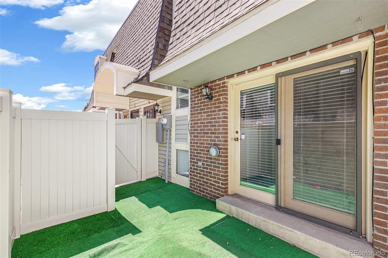 1350 Idalia St #G, Aurora, CO 80017