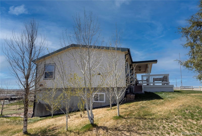 112 8th St, Hugo, CO 80821