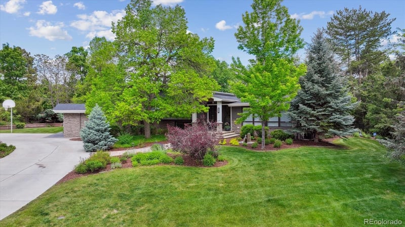 5752 S Jasmine St, Greenwood Village, CO 80111