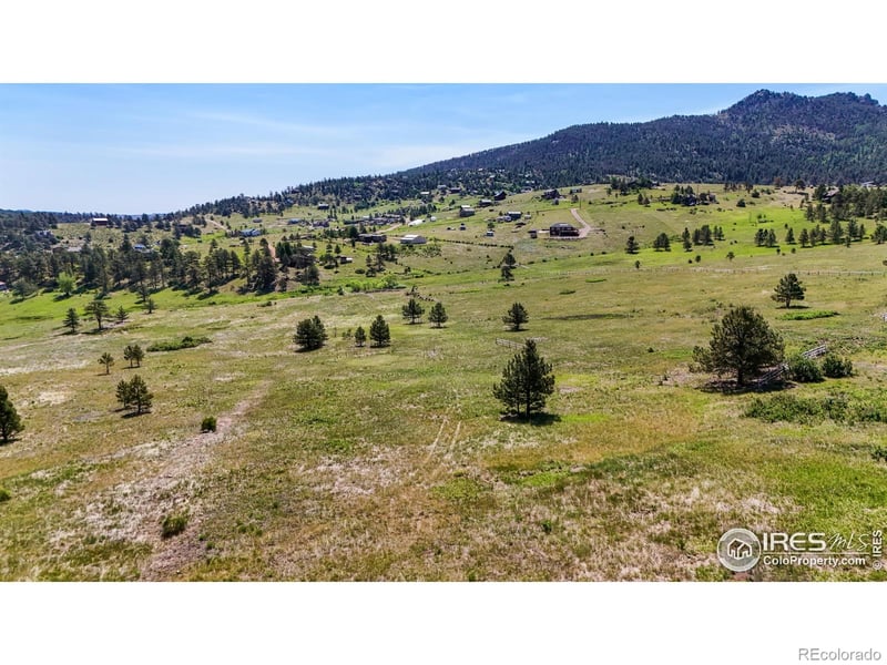 156 Lakeview Dr, Drake, CO 80515