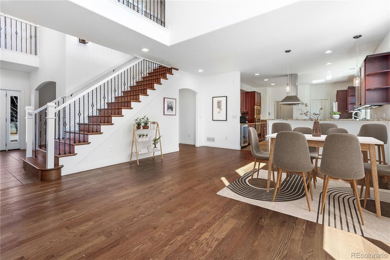 1204 S Balsam Ct, Lakewood, CO 80232