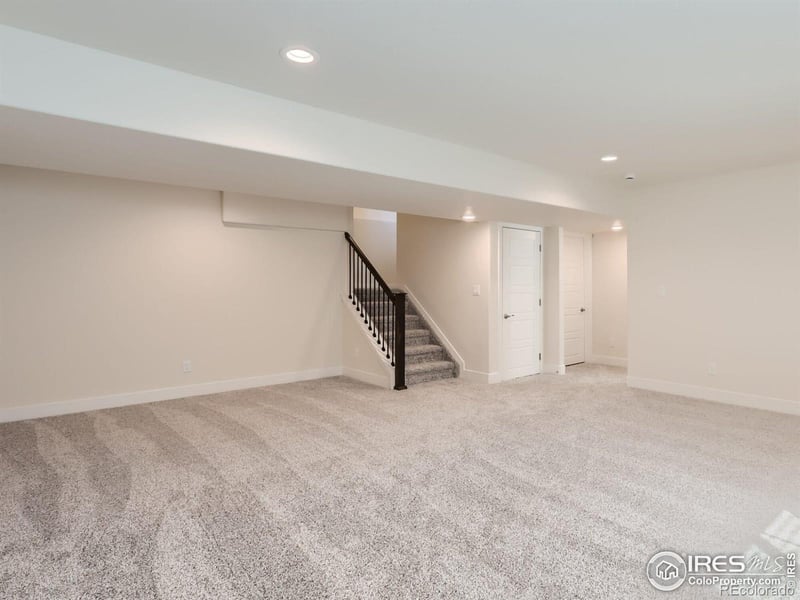 15 Chipeta Way, Lochbuie, CO 80603