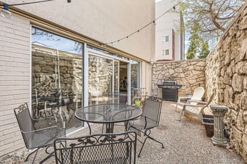 1390 Emerson St #407, Denver, CO 80218