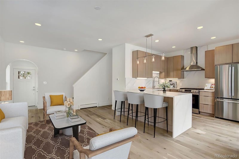 22 North Side Cir, Silverthorne, CO 80498