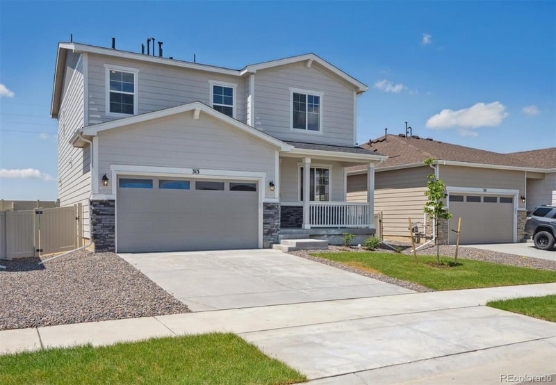 313 W Owen Ave, Keenesburg, CO 80643
