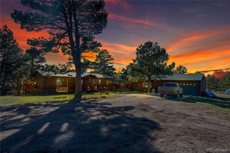 24345 Emerald Trl, Deer Trail, CO 80105