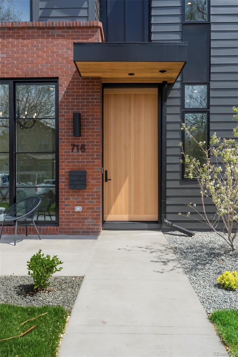 716 S Race St, Denver, CO 80209