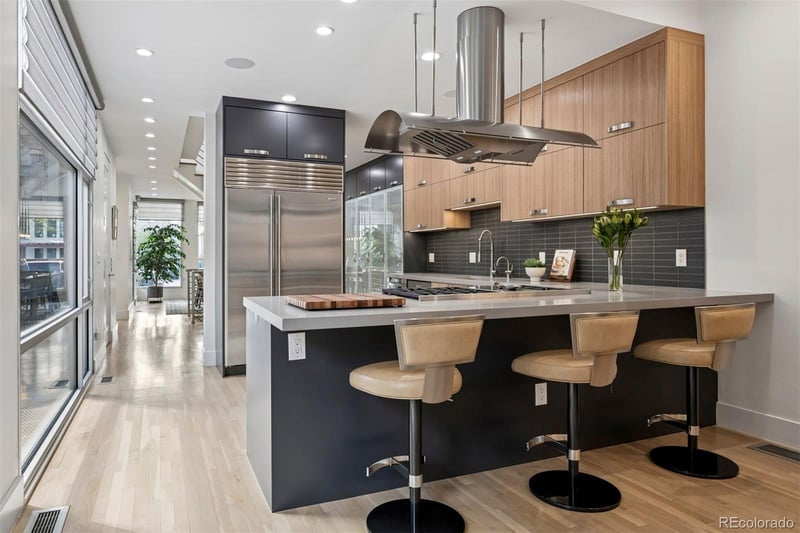 512 Cook St, Denver, CO 80206