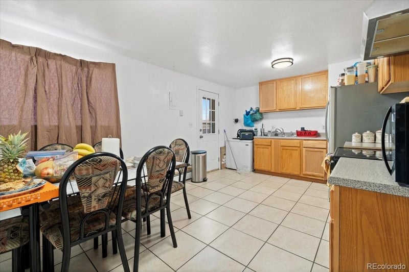7950 Patricia Dr, Denver, CO 80229