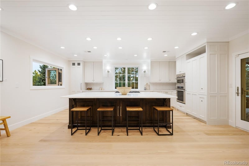1 Greenridge Rd, Greenwood Village, CO 80111