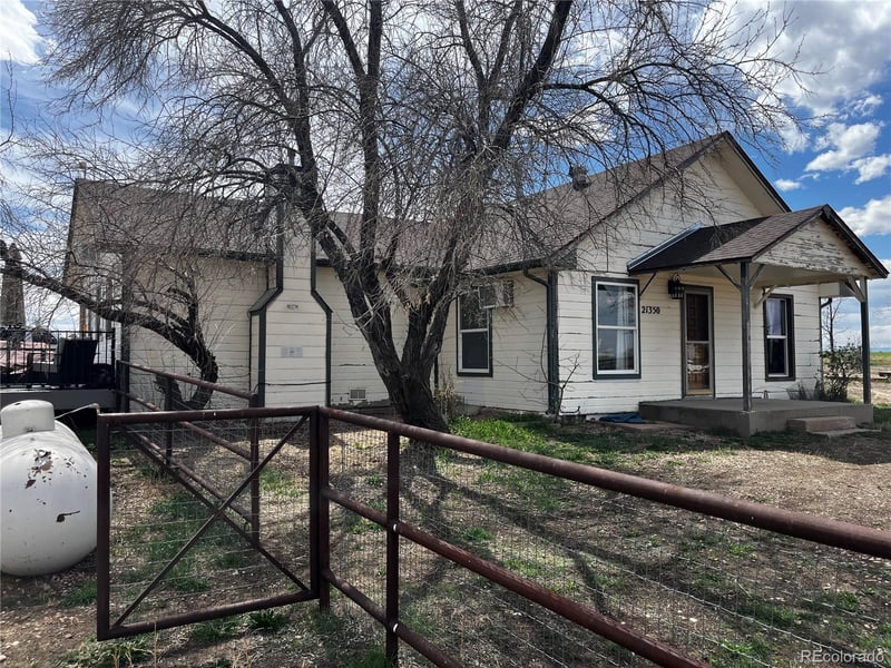 21350 County Road 10, Hudson, CO 80642