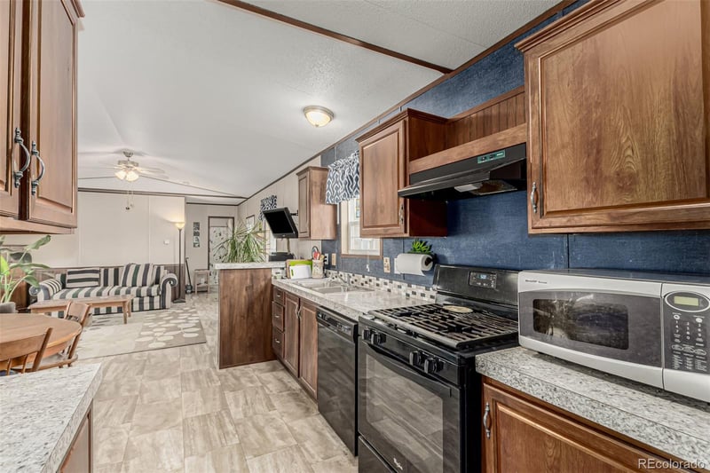 3500 S King St Lot 40, Denver, CO 80236
