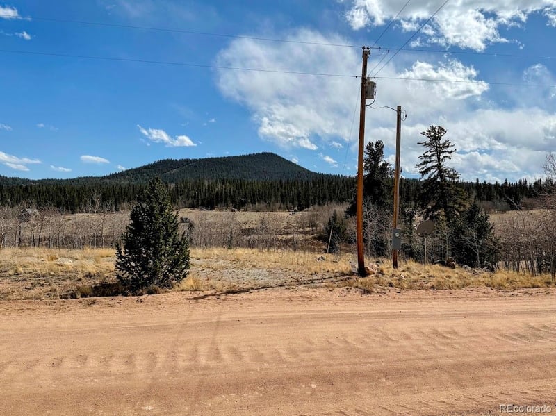 1238 Overland Cir, Jefferson, CO 80456