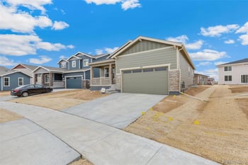 20665 57th Dr, Aurora, CO 80019