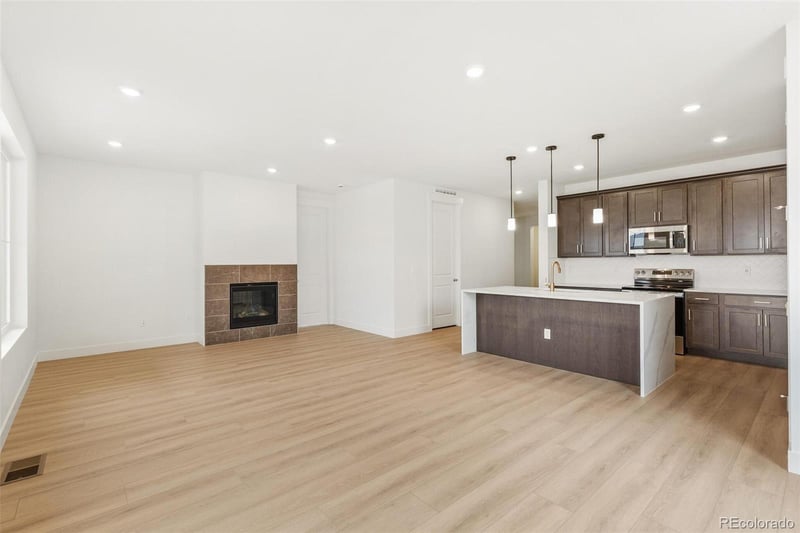 20665 57th Dr, Aurora, CO 80019