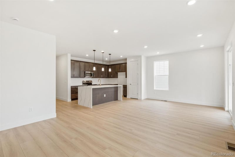 20665 57th Dr, Aurora, CO 80019