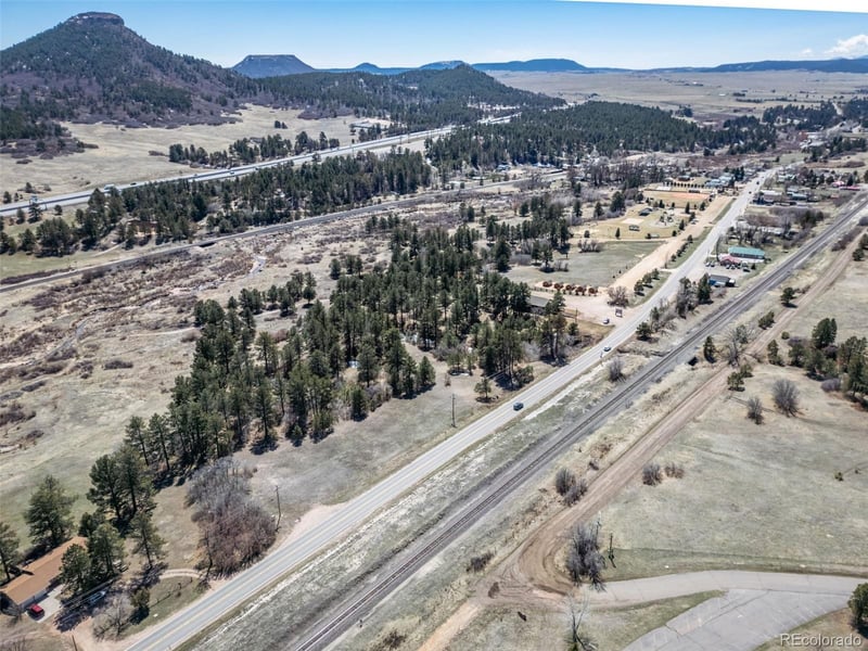 8650 Spruce Mountain Rd, Larkspur, CO 80118