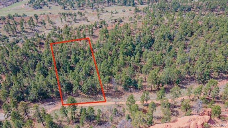 8257 Bannock Dr, Larkspur, CO 80118