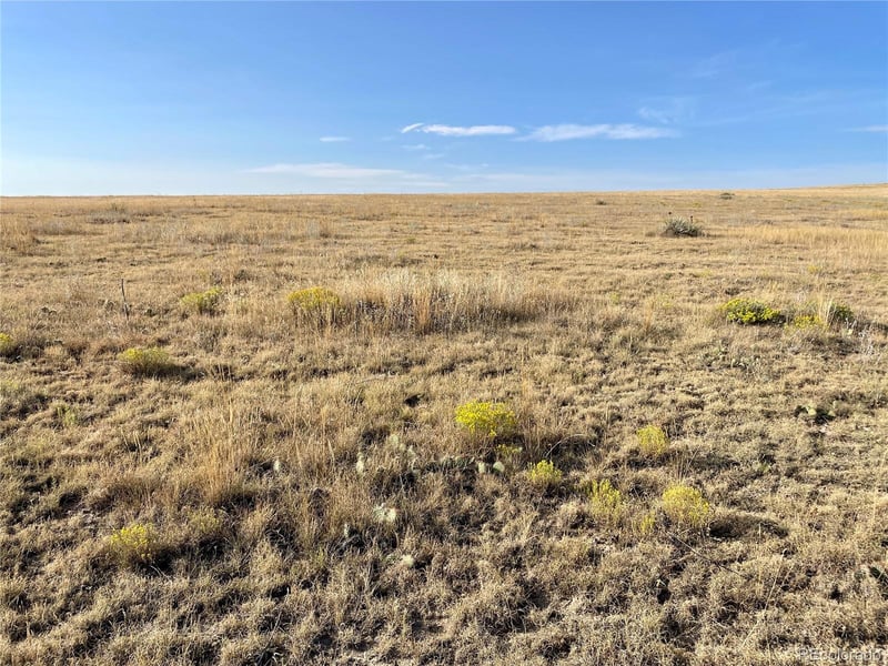 A County Road 109, Deer Trail, CO 80105