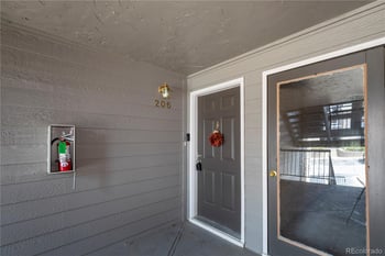 2575 Syracuse Way #M206, Denver, CO 80231
