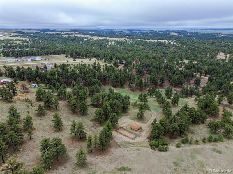 24249 Agate Trl, Deer Trail, CO 80105