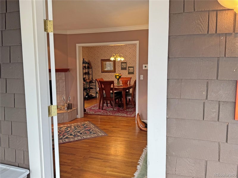 209 Third St, Westcliffe, CO 81252