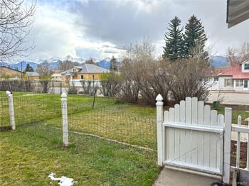 209 Third St, Westcliffe, CO 81252