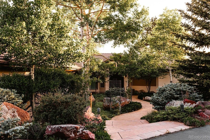 1621 Baneberry Ln, Golden, CO 80401