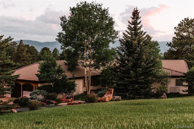 1621 Baneberry Ln, Golden, CO 80401
