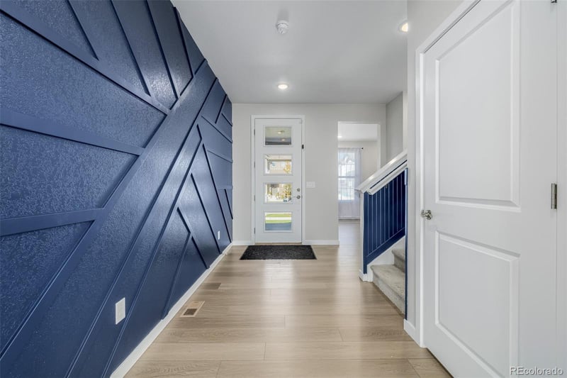 23652 40th Ave, Aurora, CO 80019