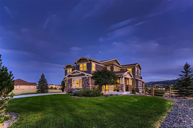 8661 Hunters Hill Ln, Littleton, CO 80125