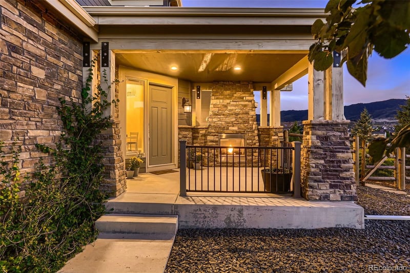 8661 Hunters Hill Ln, Littleton, CO 80125