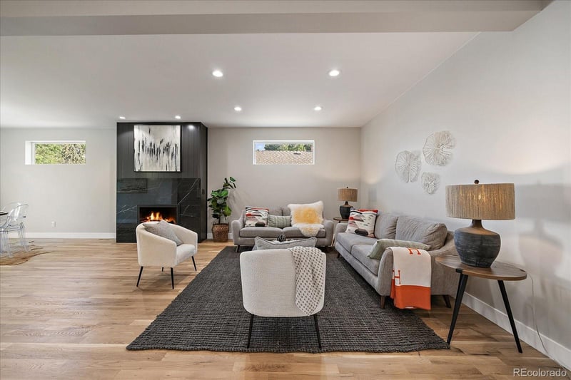 5838 S Louthan St, Littleton, CO 80120