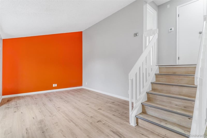 957 Odessa St, Aurora, CO 80018
